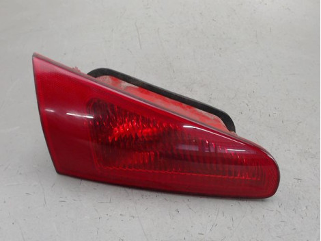 FEU ARRIERE INTERIEUR GAUCHE ALFA ROMEO 147