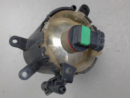 PHARE ANTIBROUILLARD AVANT DROIT AUDI A4