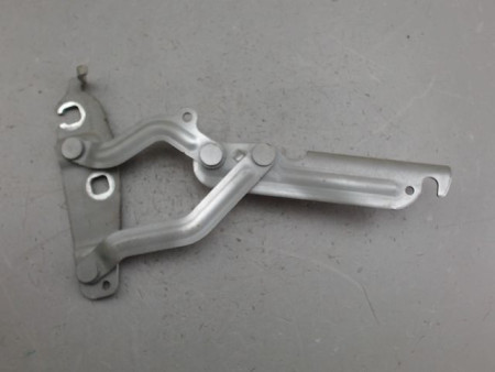 COMPAS DROIT CAPOT FORD FIESTA