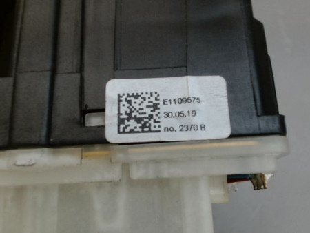 COMMANDE ESSUIE GLACE RENAULT TWINGO