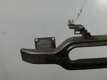 RENFORT PARE-CHOC AVANT PEUGEOT 407