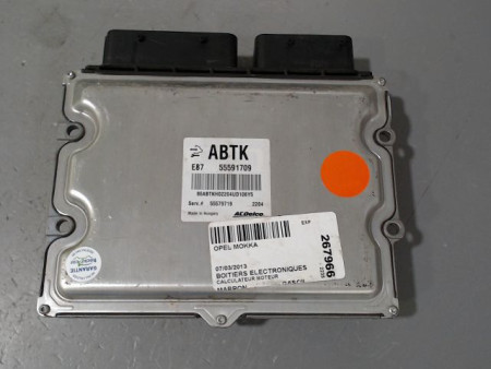 CALCULATEUR MOTEUR OPEL MOKKA