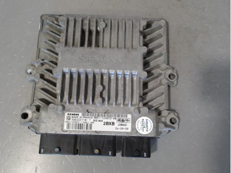 CALCULATEUR MOTEUR FORD FOCUS