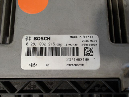 CALCULATEUR MOTEUR RENAULT CLIO