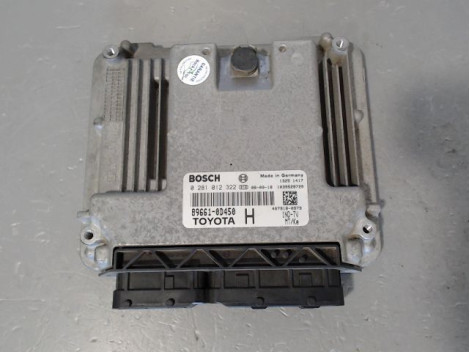 CALCULATEUR MOTEUR TOYOTA YARIS