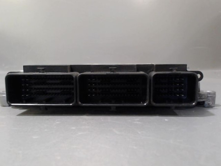 CALCULATEUR MOTEUR RENAULT MEGANE
