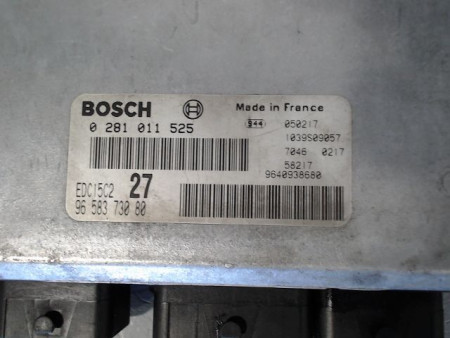 CALCULATEUR MOTEUR PEUGEOT 206