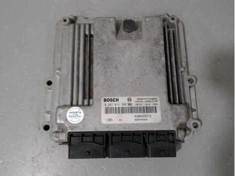 CALCULATEUR MOTEUR RENAULT TRAFIC