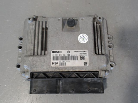 CALCULATEUR MOTEUR OPEL ASTRA