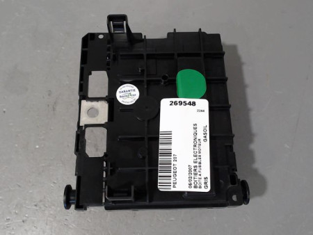 BOITE A FUSIBLES PEUGEOT 207