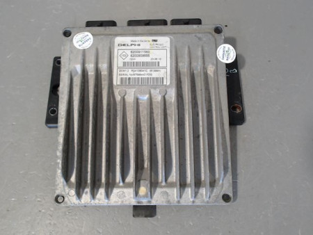 CALCULATEUR MOTEUR RENAULT CLIO