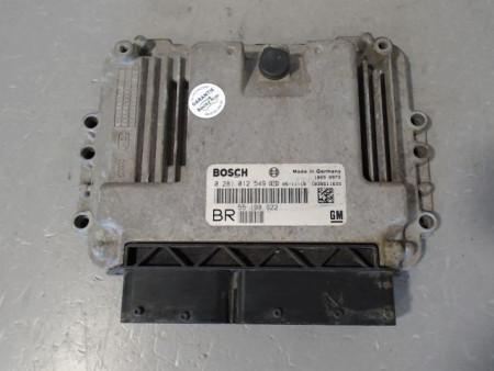 CALCULATEUR MOTEUR OPEL ZAFIRA