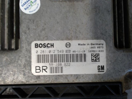 CALCULATEUR MOTEUR OPEL ZAFIRA