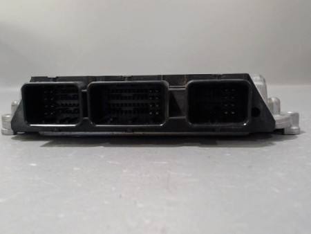 CALCULATEUR MOTEUR FORD FIESTA