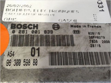 CALCULATEUR MOTEUR CITROEN SAXO