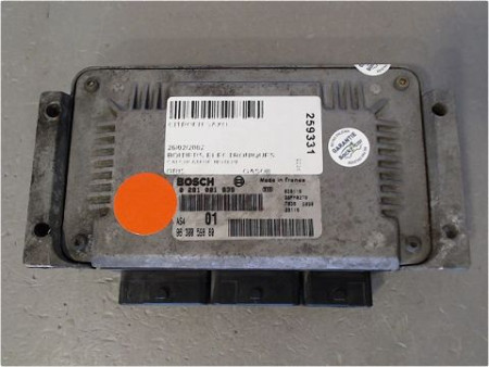 CALCULATEUR MOTEUR CITROEN SAXO