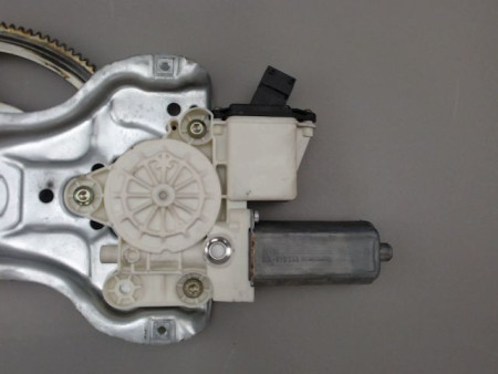 MECANISME LEVE-GLACE AVANT DROIT TOYOTA COROLLA