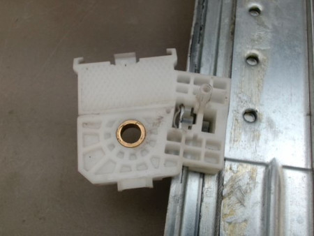 MECANISME LEVE-GLACE AVANT GAUCHE CITROEN C3