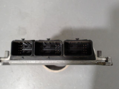 CALCULATEUR MOTEUR RENAULT MEGANE