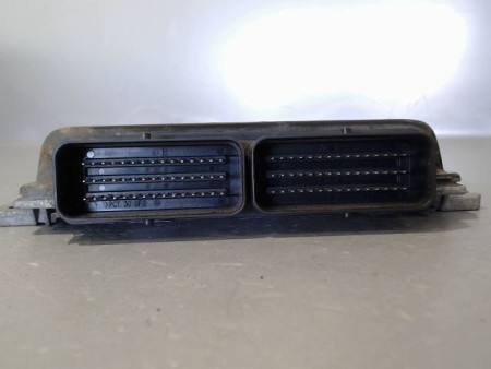 CALCULATEUR MOTEUR RENAULT MEGANE