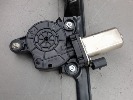 MECANISME LEVE-GLACE AVANT DROIT FIAT PUNTO