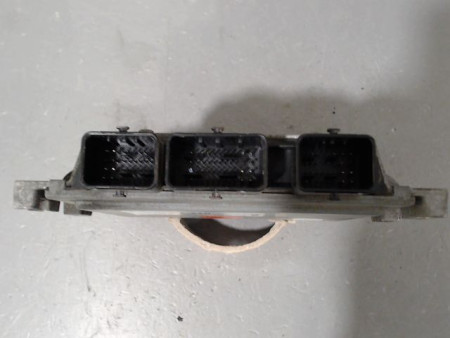 CALCULATEUR MOTEUR FORD FIESTA