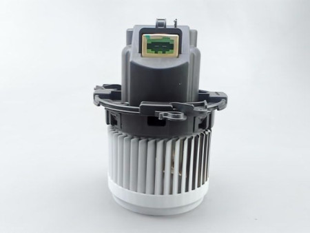 MOTEUR VENTILATEUR CHAUFFAGE DACIA SANDERO
