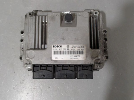 CALCULATEUR MOTEUR RENAULT MEGANE