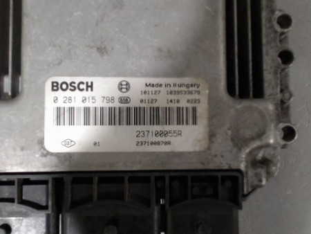 CALCULATEUR MOTEUR RENAULT MEGANE