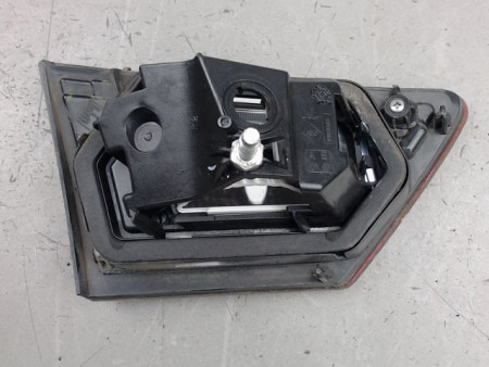 FEU ARRIERE INTERIEUR DROIT RENAULT CLIO