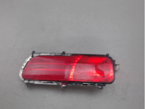 FEU DE PARE-CHOC ARRIERE DROIT CITROEN C4