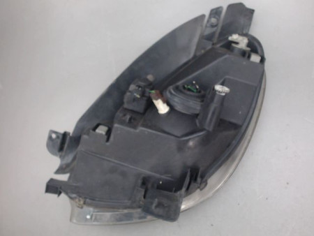 PHARE DROIT CITROEN XSARA