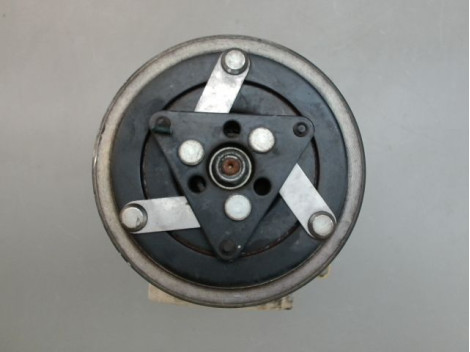 COMPRESSEUR AIR CONDITIONNE PEUGEOT 2008