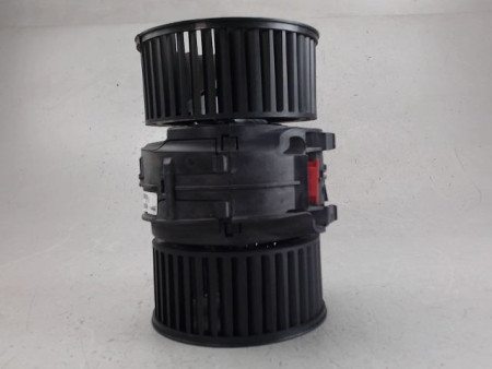MOTEUR VENTILATEUR CHAUFFAGE RENAULT MEGANE