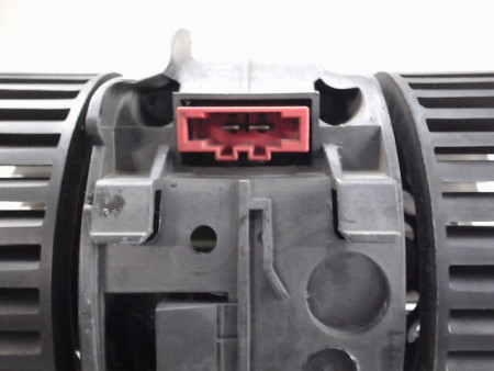 MOTEUR VENTILATEUR CHAUFFAGE RENAULT MEGANE
