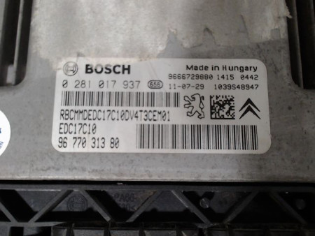 CALCULATEUR MOTEUR PEUGEOT 206