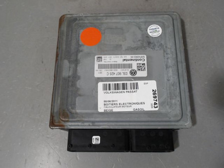 CALCULATEUR MOTEUR VOLKSWAGEN PASSAT