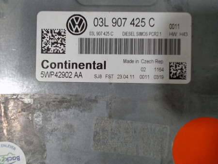 CALCULATEUR MOTEUR VOLKSWAGEN PASSAT