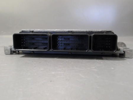 CALCULATEUR MOTEUR RENAULT MEGANE
