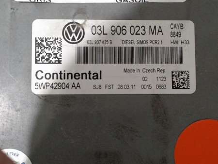 CALCULATEUR MOTEUR VOLKSWAGEN POLO