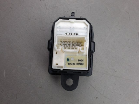 COMMANDE RETROVISSEUR EXTERIEUR ELECTRIQUE RENAULT KADJAR