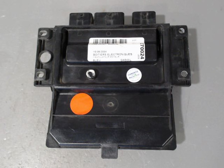 CALCULATEUR MOTEUR RENAULT MODUS