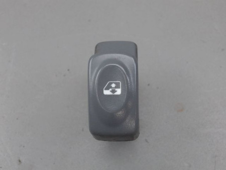 COMMANDE LEVE-GLACE PORTE AVD RENAULT TWINGO