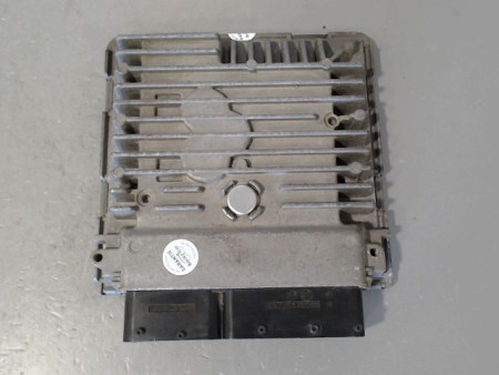 CALCULATEUR MOTEUR VOLKSWAGEN POLO
