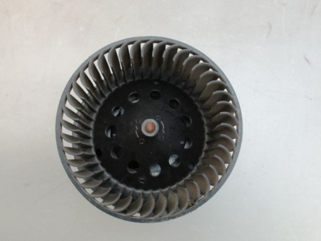 MOTEUR VENTILATEUR CHAUFFAGE RENAULT MEGANE