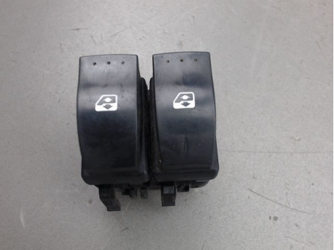 COMMANDE LEVE-GLACE PORTE AVG RENAULT CLIO