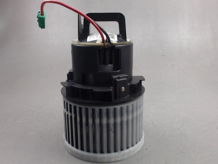 MOTEUR VENTILATEUR CHAUFFAGE PEUGEOT 308
