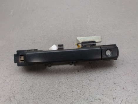 POIGNEE EXTERIEURE PORTE AVANT GAUCHE ISUZU D-MAX