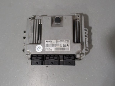 CALCULATEUR MOTEUR PEUGEOT 308