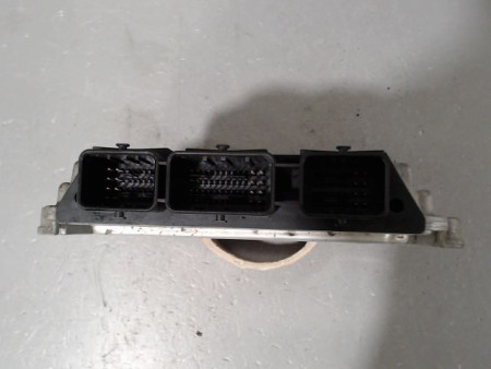 CALCULATEUR MOTEUR CITROEN XSARA